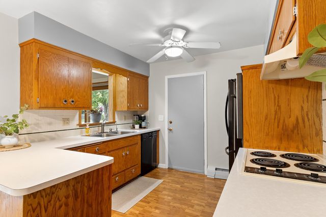 8331 88th Street S, Cottage Grove, MN 55016