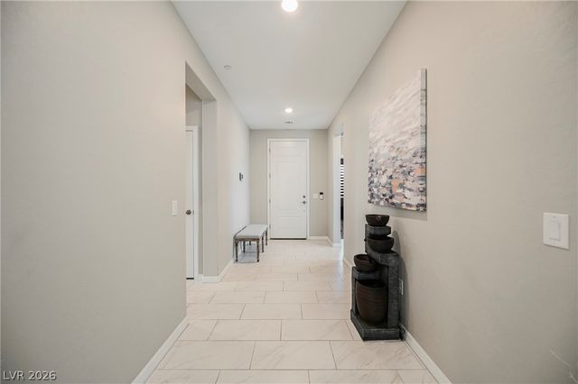 23 Cliffwater Street, Henderson, NV 89011