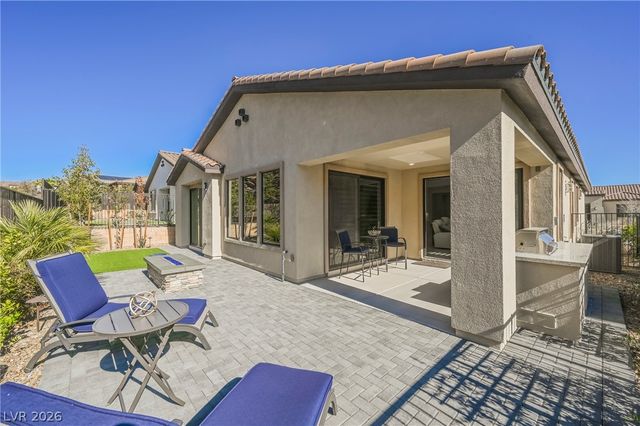 23 Cliffwater Street, Henderson, NV 89011