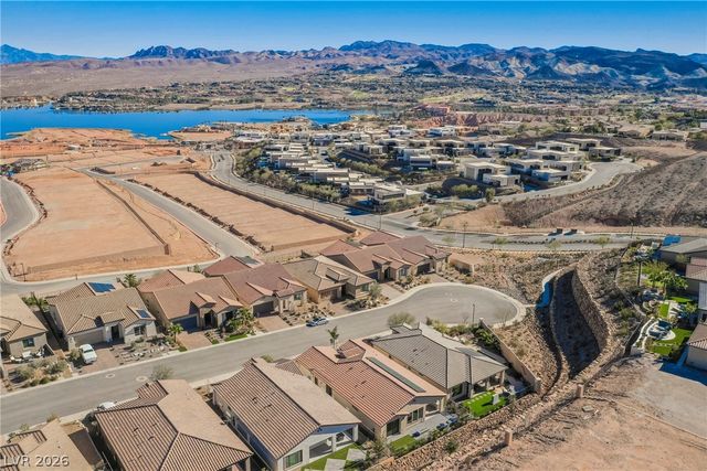 23 Cliffwater Street, Henderson, NV 89011