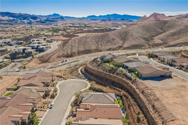 23 Cliffwater Street, Henderson, NV 89011