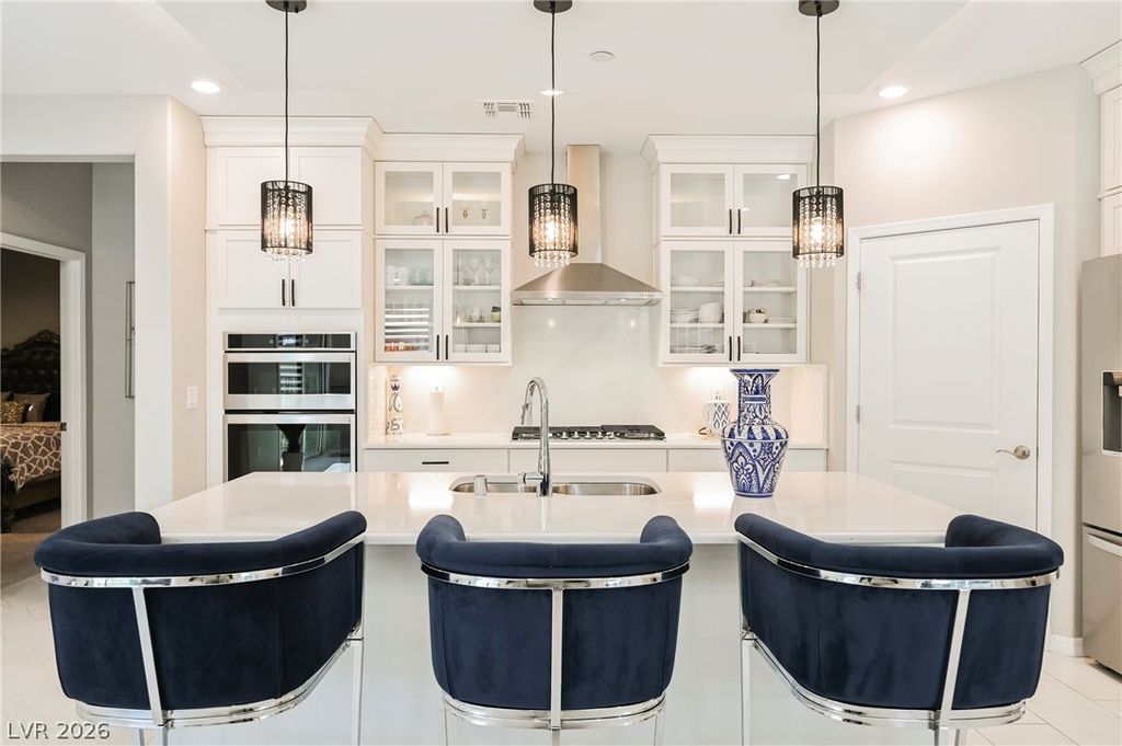 23 Cliffwater Street, Henderson, NV 89011