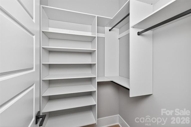 6811 Burlwood Road, Charlotte, NC 28211