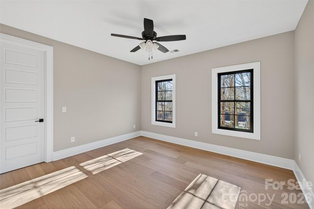 6811 Burlwood Road, Charlotte, NC 28211