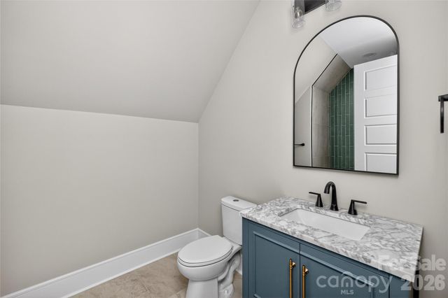 6811 Burlwood Road, Charlotte, NC 28211