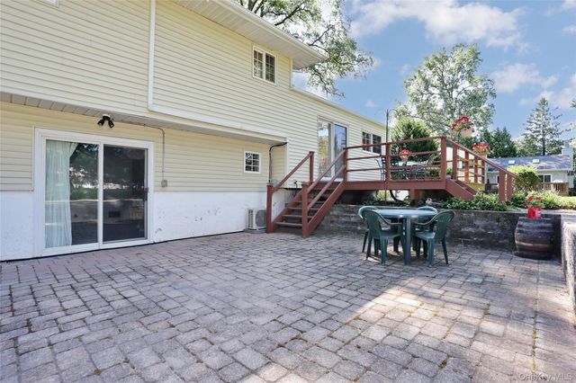 24 Scott Drive, New City, NY 10956