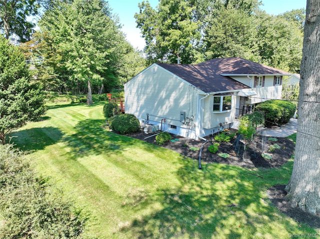 24 Scott Drive, New City, NY 10956