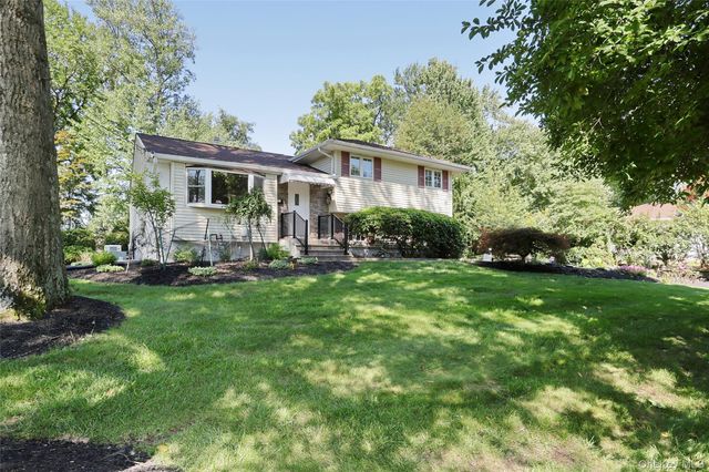24 Scott Drive, New City, NY 10956