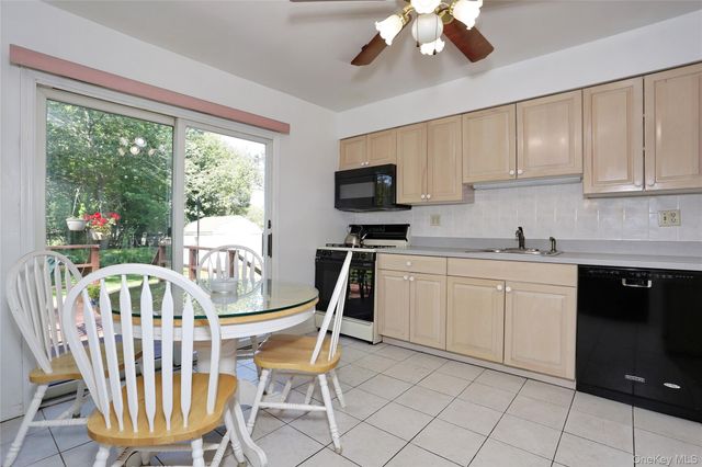 24 Scott Drive, New City, NY 10956