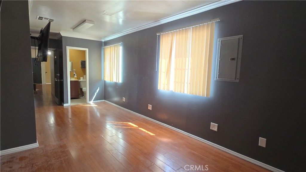 11486 Burbank Boulevard, North Hollywood, CA 91601 — photo 5