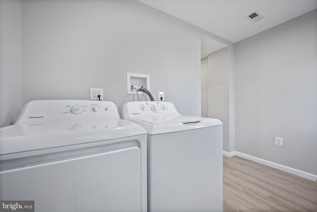 3609 CHESTNUT AVE, Baltimore, MD 21211