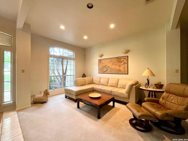 630 Solo Street, San Antonio, TX 78260