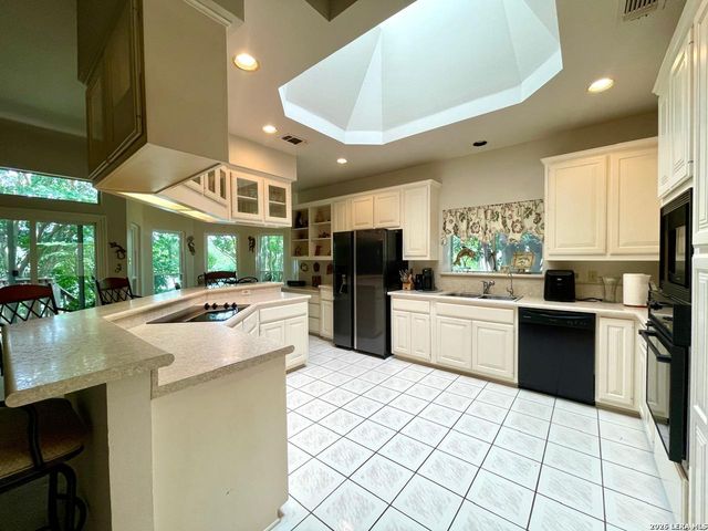 630 Solo Street, San Antonio, TX 78260