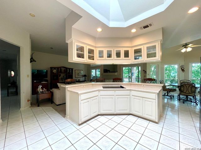 630 Solo Street, San Antonio, TX 78260