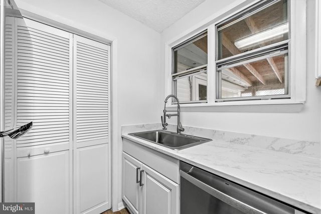 1407 HOUGHTON RD, Glen Burnie, MD 21061