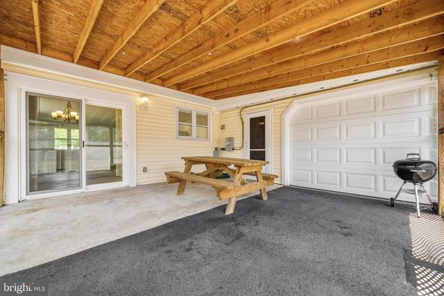 1407 HOUGHTON RD, Glen Burnie, MD 21061