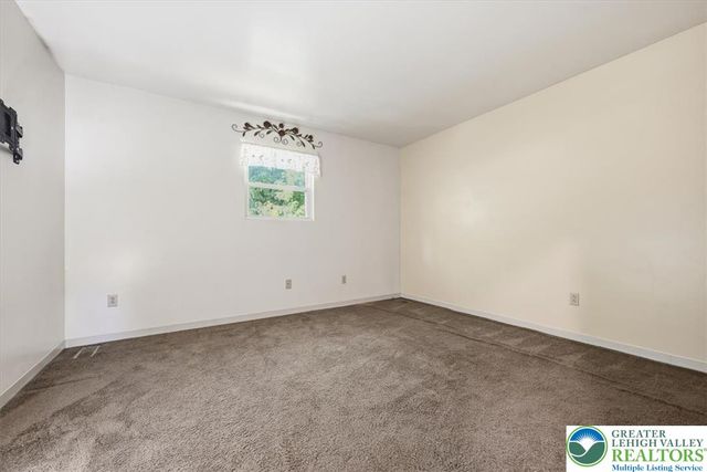 2386 Black River Road, Lower Saucon Twp, PA 18015