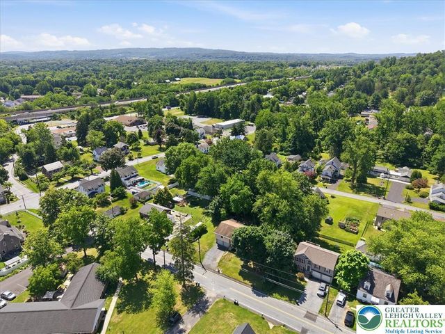 2386 Black River Road, Lower Saucon Twp, PA 18015