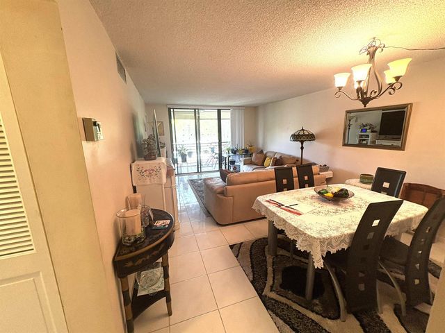 8150 W Mcnab Road 222, Tamarac, FL 33321