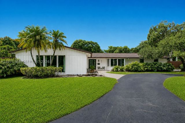 8520 SW 151st Street, Palmetto Bay, FL 33158