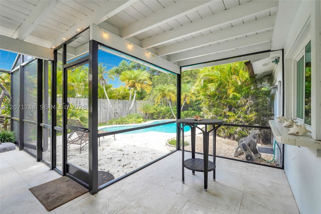 8520 SW 151st Street, Palmetto Bay, FL 33158