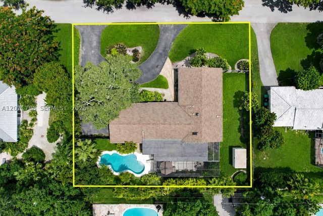 8520 SW 151st Street, Palmetto Bay, FL 33158
