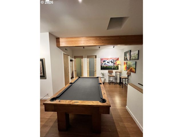 2863 FRIENDLY St, Eugene, OR 97405