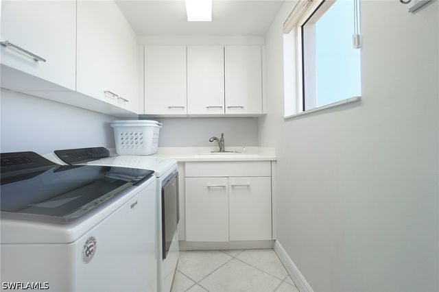 7225 Pelican Bay BLVD 502, Naples, FL 34108