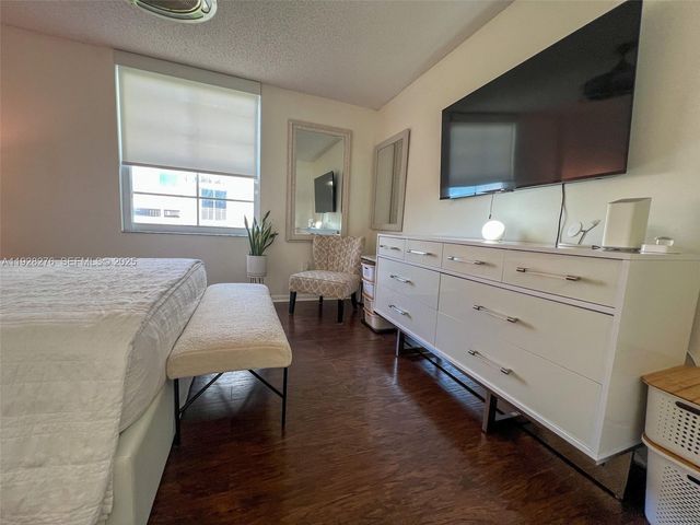 520 SE 5th Ave 2303, Fort Lauderdale, FL 33301