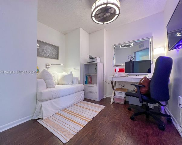 520 SE 5th Ave 2303, Fort Lauderdale, FL 33301