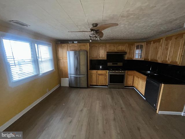 4655 BENSON ST, Philadelphia, PA 19136