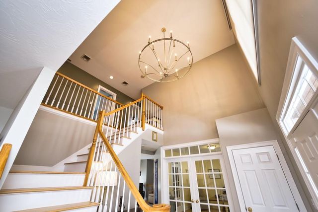 2 Winterberry Lane, Westport, MA 02790