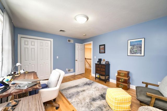 2 Winterberry Lane, Westport, MA 02790