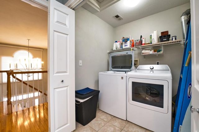 2 Winterberry Lane, Westport, MA 02790