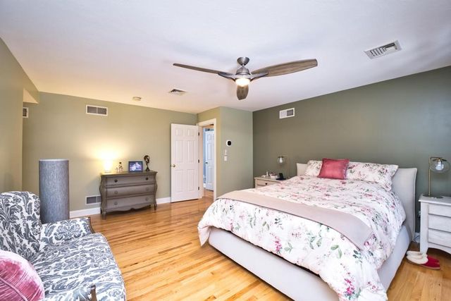 2 Winterberry Lane, Westport, MA 02790