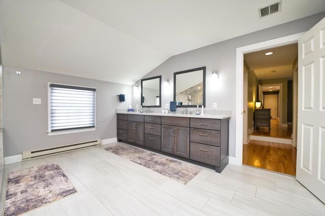 2 Winterberry Lane, Westport, MA 02790