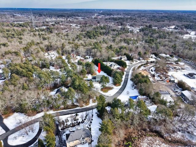 2 Winterberry Lane, Westport, MA 02790