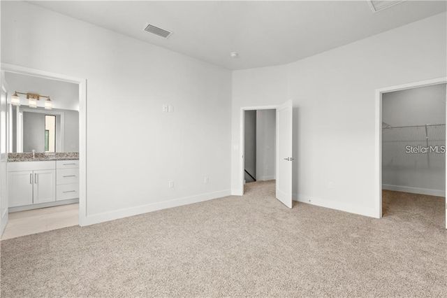4810 W MCELROY AVENUE 21, Tampa, FL 33611