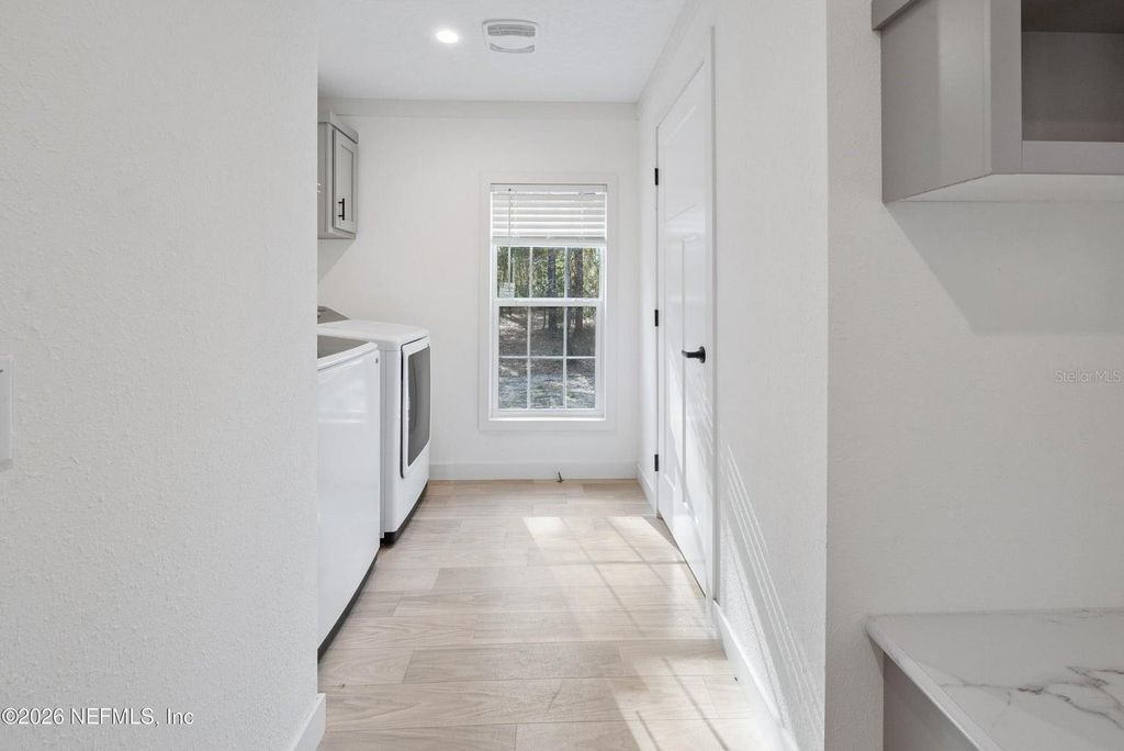 Image 28 of property listing at 7577 HOT SPRINGS COURT, Keystone Heights, FL 32656