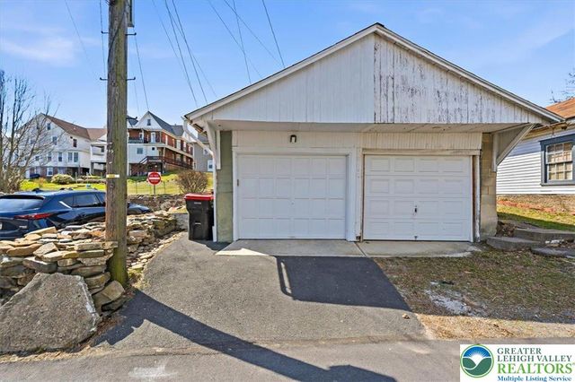 229 North 2nd Street, Lehighton Boro, PA 18235