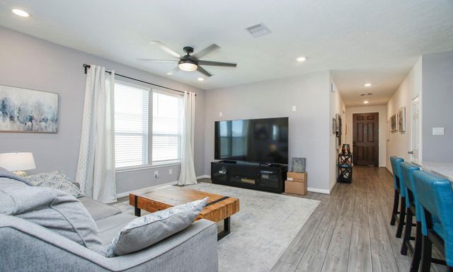 41814 Buckskin Basin Lane, Magnolia, TX 77354