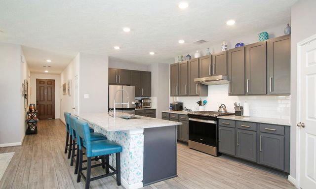 41814 Buckskin Basin Lane, Magnolia, TX 77354