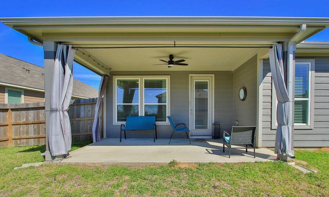 41814 Buckskin Basin Lane, Magnolia, TX 77354