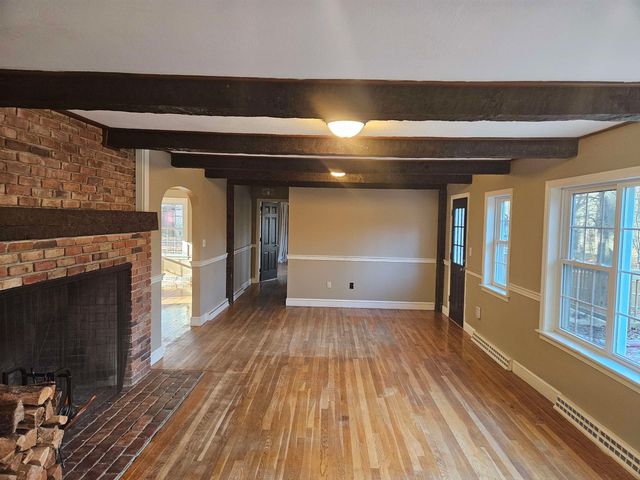 38 Piscataqua Road, Dover, NH 03820