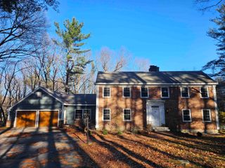 38 Piscataqua Road, Dover, NH 03820