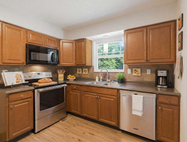 7115 Elmbrook Lane, Harrison, TN 37341