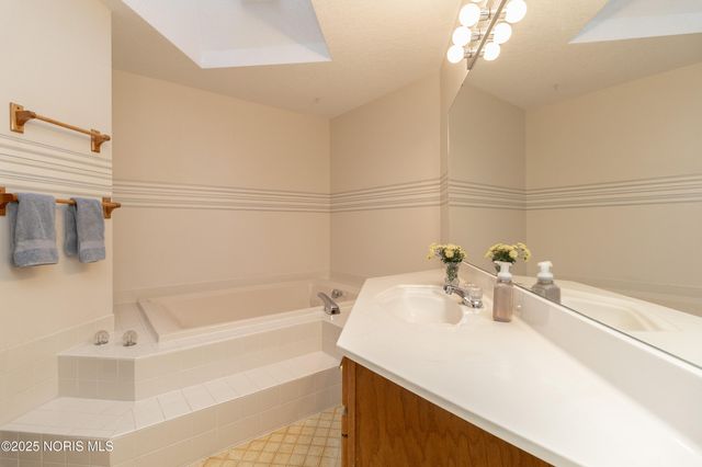 6708 Gettysburg Drive, Sylvania, OH 43560