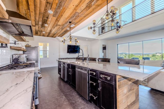 6160 W Hells Gate Drive, Possum Kingdom Lake, TX 76475