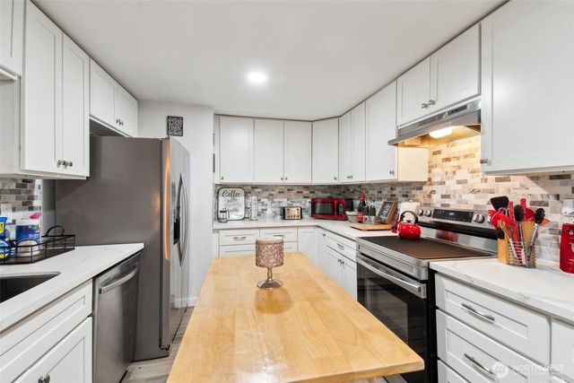 416 N 8th Street, Shelton, WA 98584