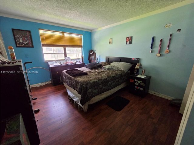 9020 NE 8th Avenue 2F, Miami Shores, FL 33138